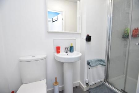 6 bedroom Property to let in Mitchel Street - DH1