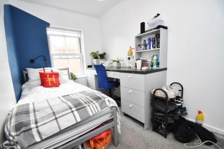 6 bedroom Property to let in Mitchel Street - DH1