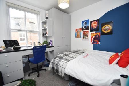 6 bedroom Property to let in Mitchel Street - DH1