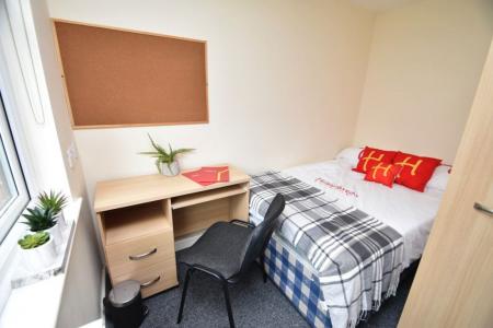 6 bedroom Property to let in Oswald Court, Durham, DH1