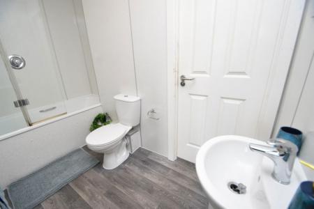 6 bedroom Property to let in Whinney Hill, Durham, DH1