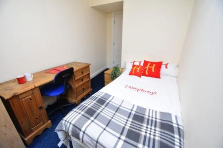 5 bedroom Property to let in Crossgate, Durham, DH1