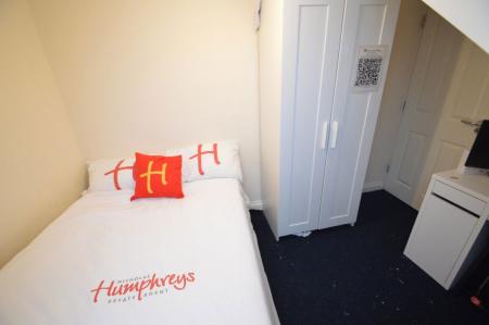 7 bedroom Property to let in High Wood View, Durham, DH1