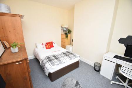 4 bedroom Property to let in Lowes Barn Bank, DH1