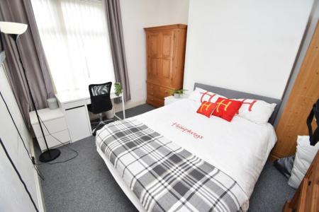 4 bedroom Property to let in Lowes Barn Bank, DH1