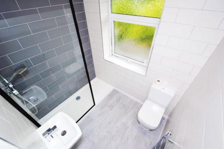 2 bedroom Property to let in Wakenshaw Road, Durham, DH1