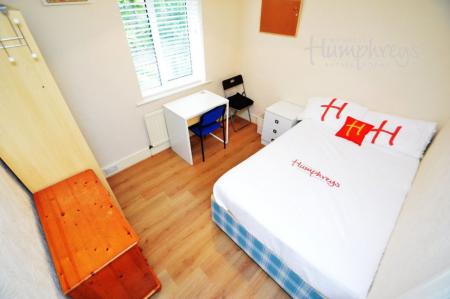 5 bedroom Property to let in The Rowans, Darlington Road DH1