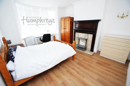 5 bedroom Property to let in The Rowans, Darlington Road DH1