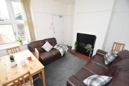 4 bedroom Property to let in Mayorswell Field, Durham, DH1