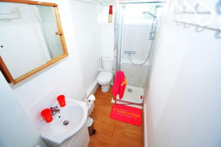 6 bedroom Property to let in Cedar Drive, Durham, DH1