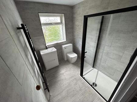 6 bedroom Property to let in Cedar Drive, Durham, DH1