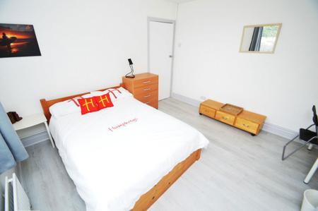 6 bedroom Property to let in Cedar Drive, Durham, DH1
