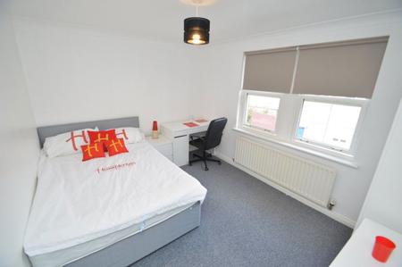 3 bedroom Property to let in The Sidings, DH1