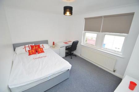 3 bedroom Property to let in The Sidings, DH1