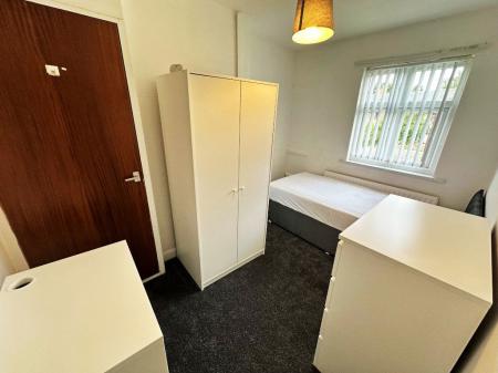 4 bedroom Property to let in Backmount Joy, Durham, DH1