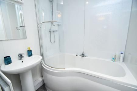 6 bedroom Property to let in Finlay House, Durham, DH1