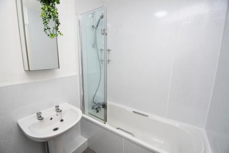 2 bedroom Property to let in Harrison House - DH1