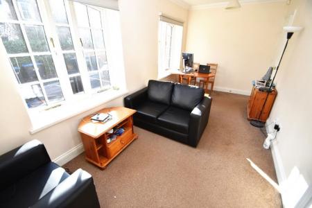 2 bedroom Property to let in Harrison House - DH1
