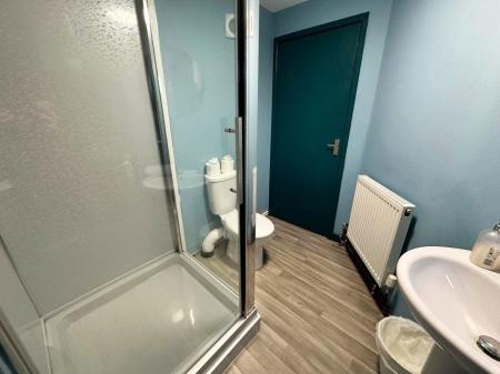 6 bedroom Property to let in Kepier Crerscent - DH1