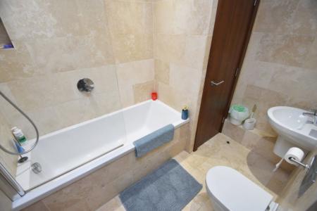 2 bedroom Property to let in River Court - DH1