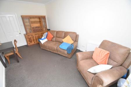 1 bedroom Property to let in Hylton Court, DH1