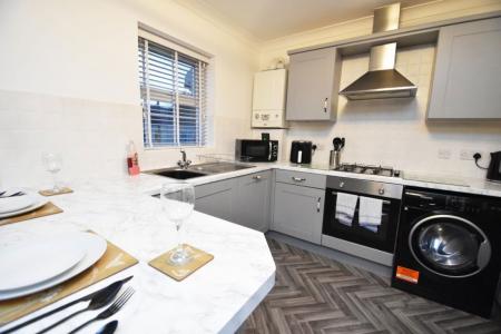 3 bedroom Property to let in Bower Court