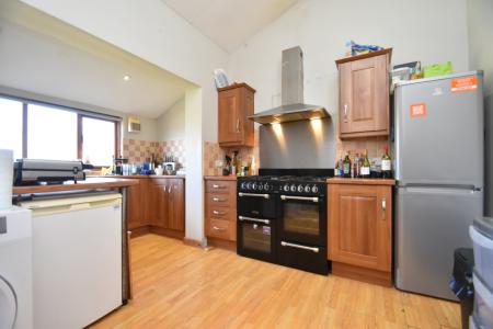 6 bedroom End of terrace house for sale in Kepier Heights, Durham, DH1