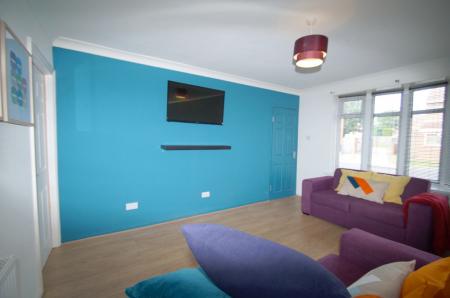 4 bedroom Semi-detached house for sale in Gray Avenue, Framwellgate Moor, Durham, DH1