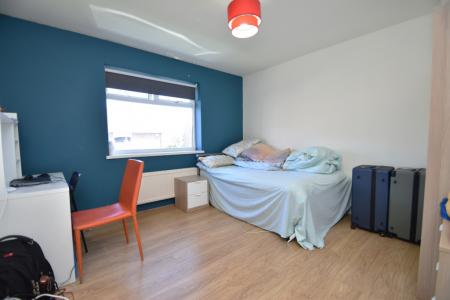 4 bedroom Semi-detached house for sale in Gray Avenue, Framwellgate Moor, Durham, DH1