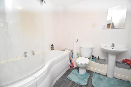 1 bedroom Property to let in King Street, Spennymoor, Durham