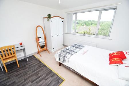 2 bedroom Property to let in Wearside Drive, County Durham