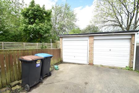 3 bedroom Semi-detached house for sale in Deerness Heights, Brandon, Durham, DH7