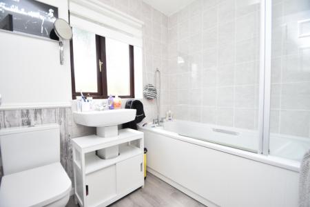 4 bedroom Detached house for sale in Phoenix Close, Langley Park, Durham, DH7