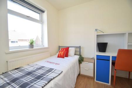 4 bedroom Property to let in Gray Avenue, Durham, DH1
