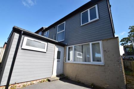 3 bedroom Property to let in Skippers Meadow - DH7