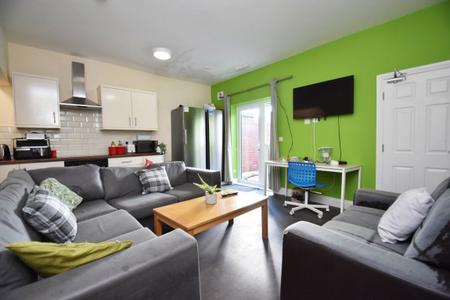 7 bedroom Property to let in Wynyard Grove - DH1
