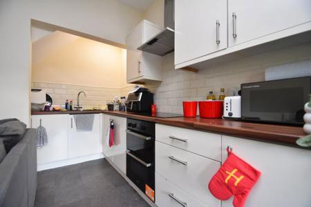 7 bedroom Property to let in Wynyard Grove - DH1