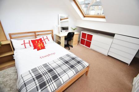 5 bedroom Property to let in Hawthorn Terrace - DH1