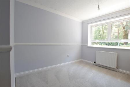 3 bedroom Terraced House to let in Glynville Close, Colehill