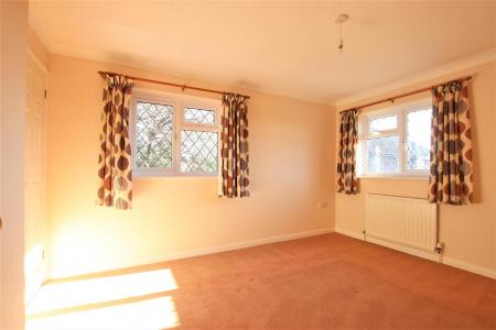 1 bedroom Semi-detached house to let in Goldfinch Road, Creekmoor