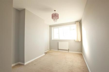 2 bedroom House share to let in Hill View Road, Bournemouth