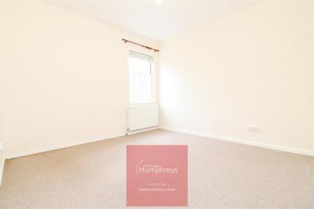 1 bedroom Apartment to let in Mill Lane, Wimborne