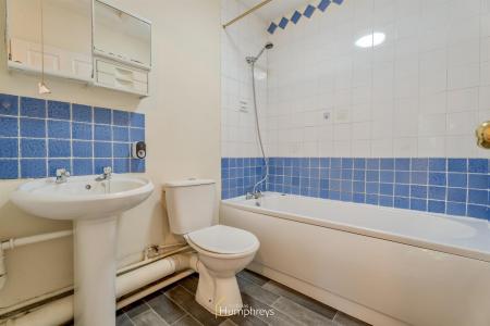 2 bedroom Apartment to let in Sopwith Crescent, Wimborne