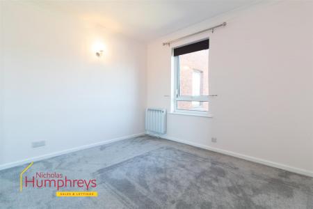 1 bedroom Apartment to let in Allenview Road, Wimborne