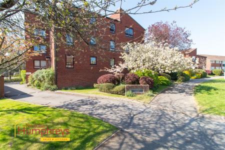 1 bedroom Apartment to let in Allenview Road, Wimborne