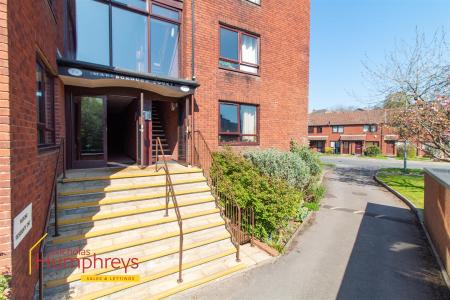 1 bedroom Apartment to let in Allenview Road, Wimborne