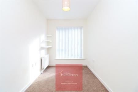 2 bedroom Apartment to let in Leigh Road, Wimborne