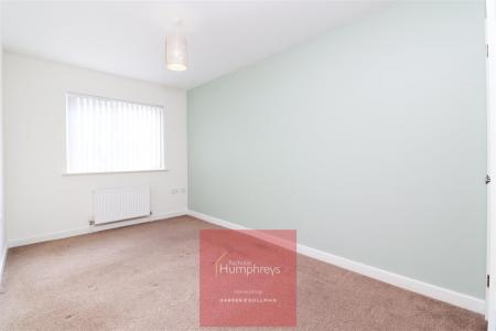 2 bedroom Apartment to let in Leigh Road, Wimborne