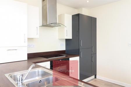 2 bedroom Apartment to let in Leigh Road, Wimborne