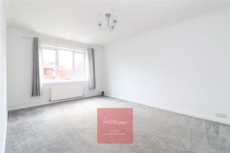 2 bedroom Apartment to let in Sheppards Field, Wimborne